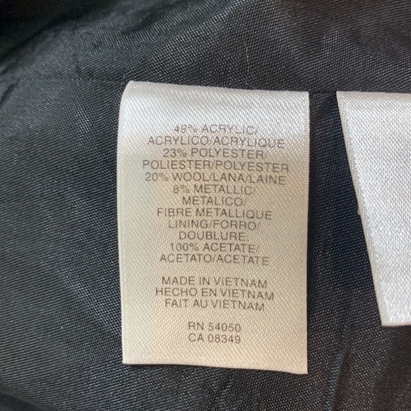 Jones New York Signature Petite Black & Silver Jacket Size 2P - Picture 8 of 8